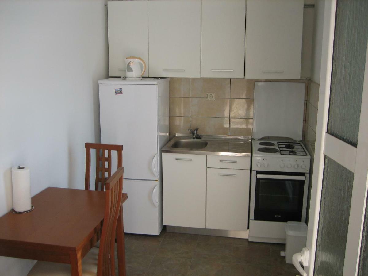 Tihi Apartman Задар Экстерьер фото