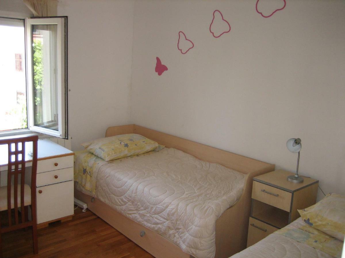 Tihi Apartman Задар Экстерьер фото
