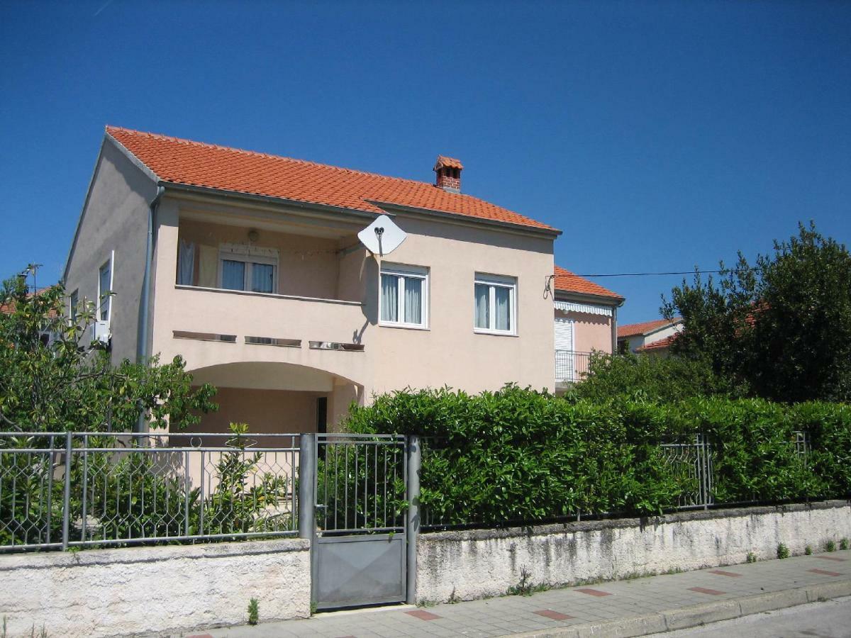 Tihi Apartman Задар Экстерьер фото